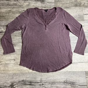 Torrid Womens T-Shirt Purple Long Sleeve V Neck Waffle Knit Stretch Snap Plus 2X